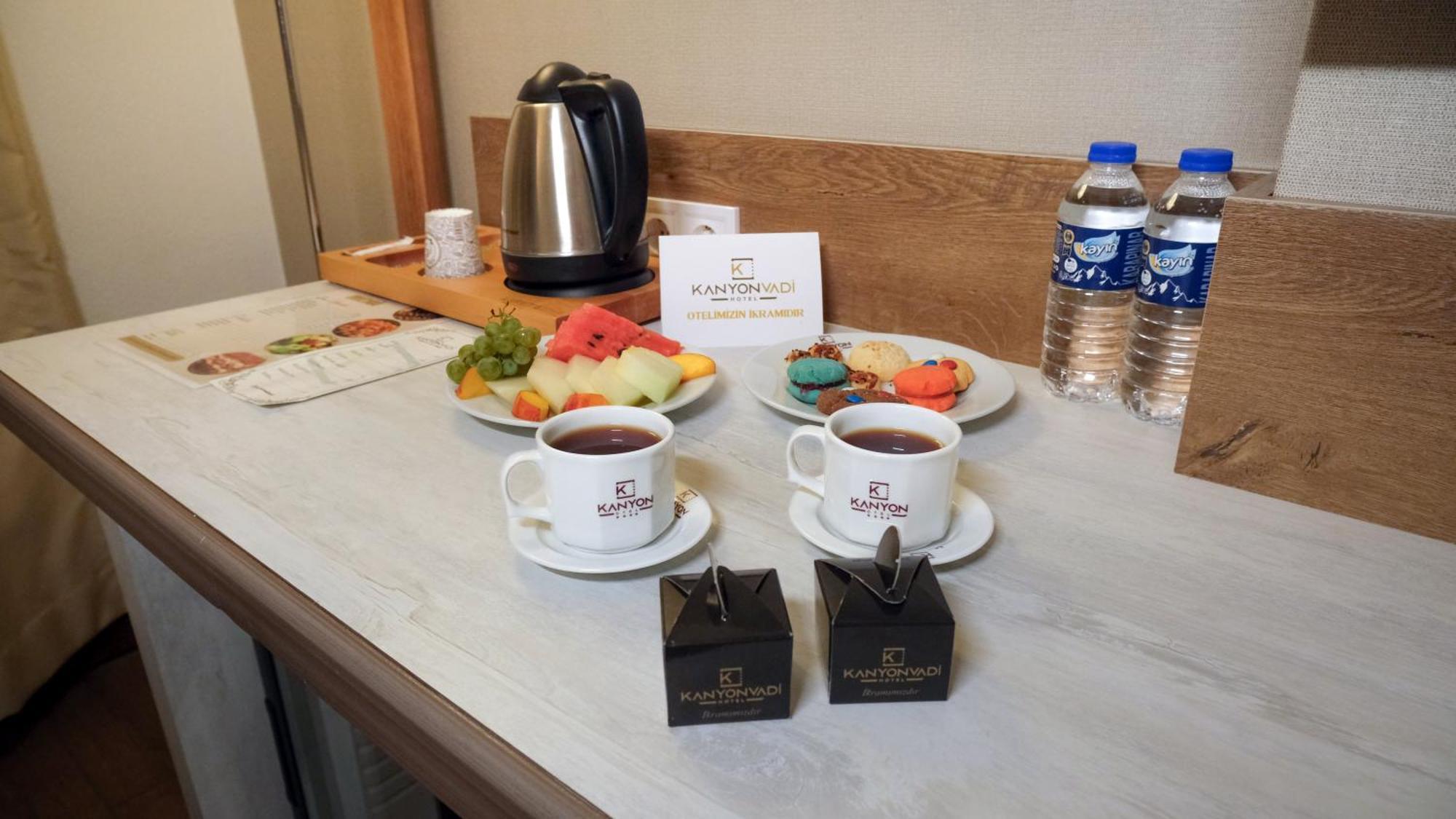 คันยอนวาดีโอเทล Hotel Karabuk  ภายนอก รูปภาพ