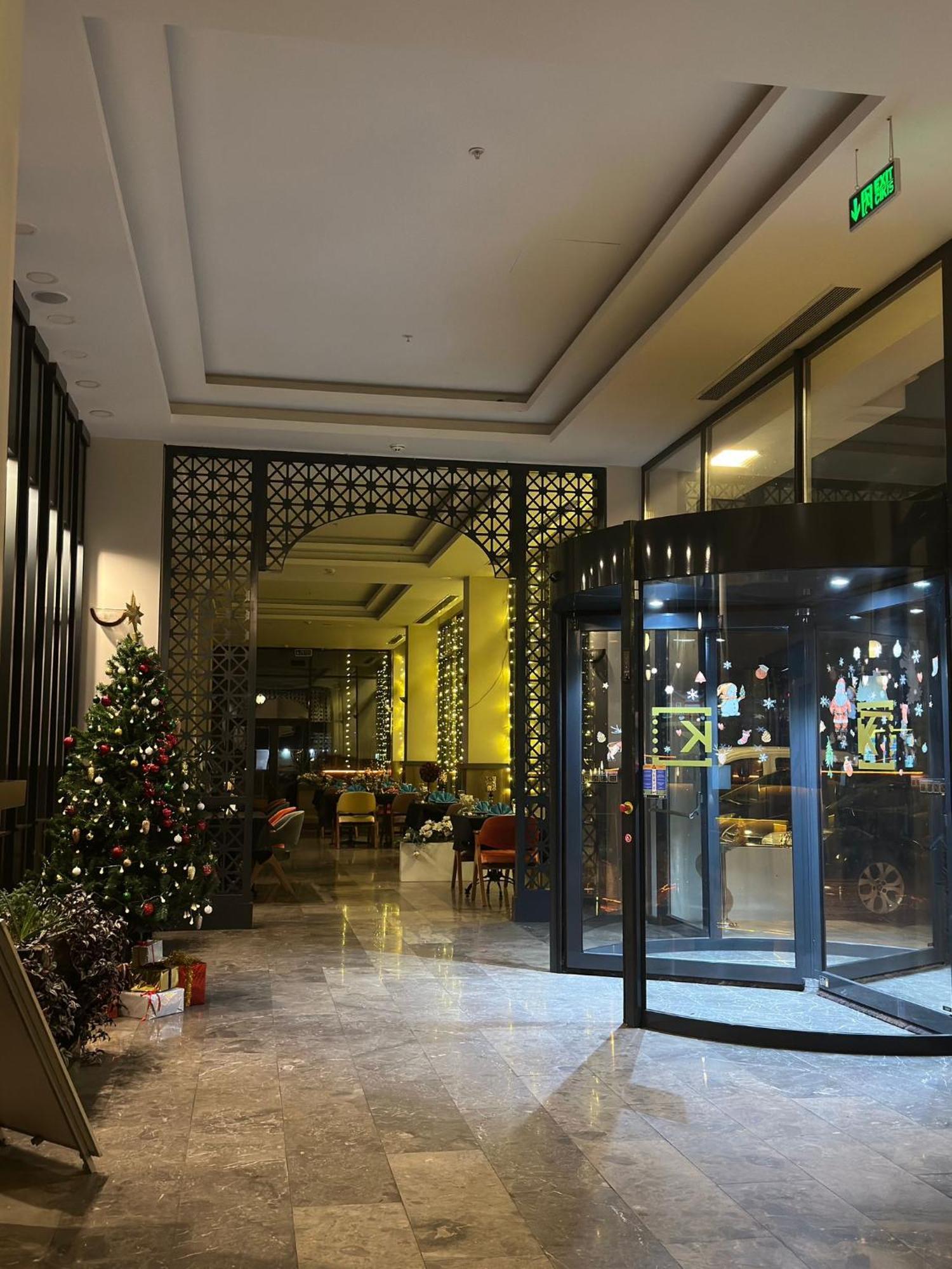 คันยอนวาดีโอเทล Hotel Karabuk  ภายนอก รูปภาพ